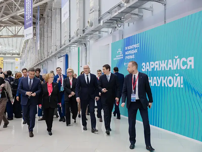 Отечественный микроскоп NTEGRA Prima от «Нова СПБ» на IV Конгрессе молодых ученых