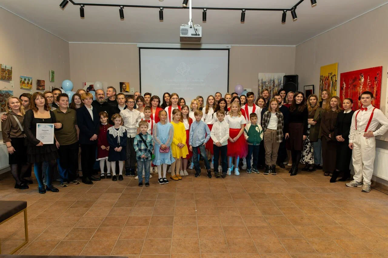 Праздник в Жуковке: «НТ‑МДТ» поздравила воспитанников приюта «Счастье дарить счастье»